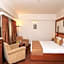 Parijatha Gateway Hotel