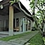 Villa Kayu Lama