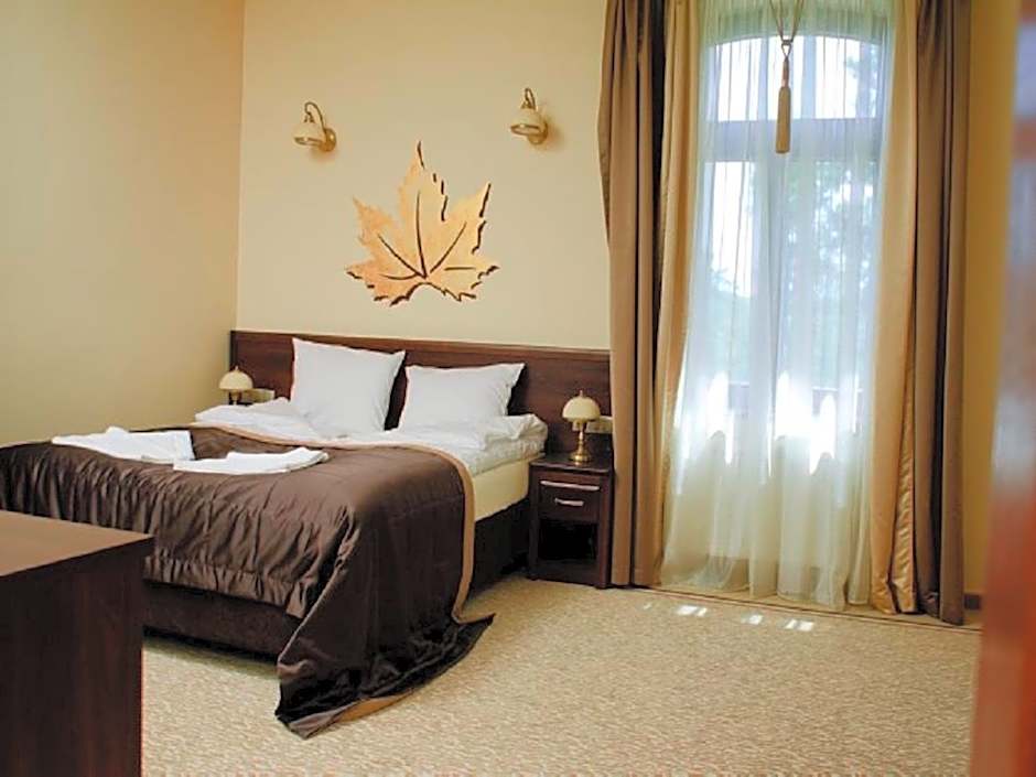 Czocha Palace&Czocha Camping - OR Czocha