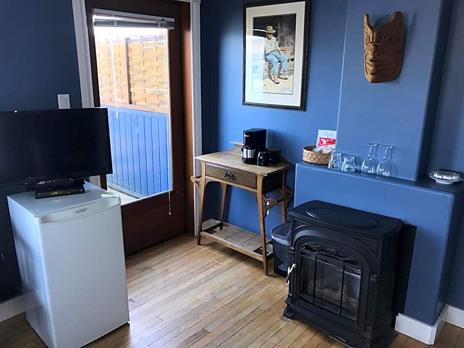 The Inn at Tough City