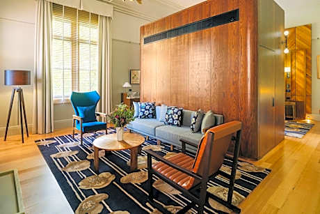St David's Park King Suite