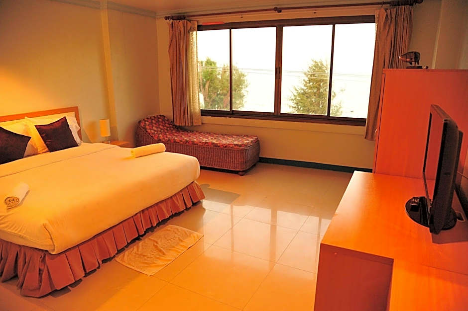 Magic House Hostel