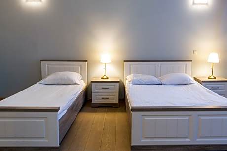 Deluxe Apartment (1 - 7 adults)