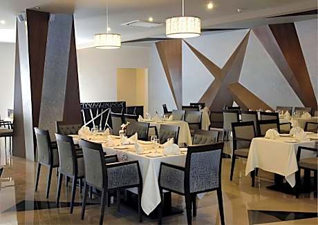 West Inn