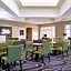 La Quinta Inn & Suites by Wyndham Ontario Airport