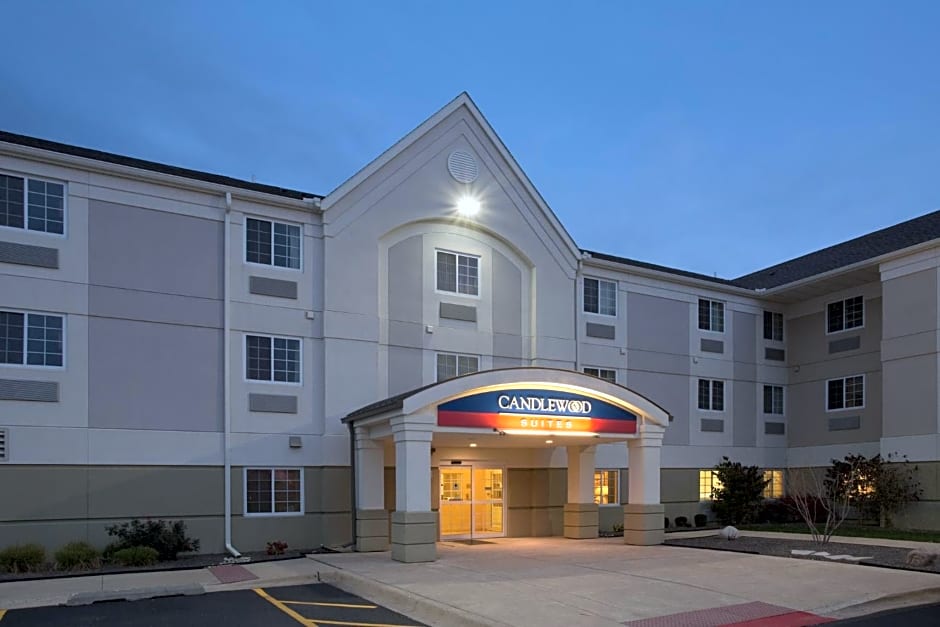 Candlewood Suites Peoria At Grand Prairie Hotel