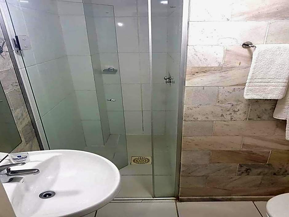 Dan Inn Express Porto Alegre - proximo a Orla do Guaiba - Reveillon 2024