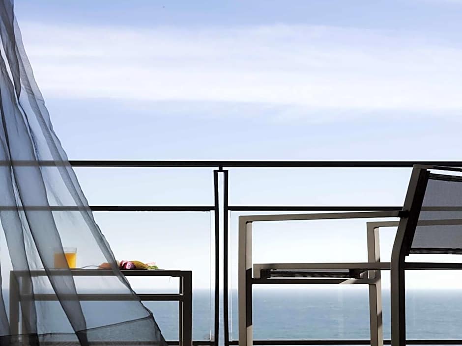 Sofitel Barcelona Skipper