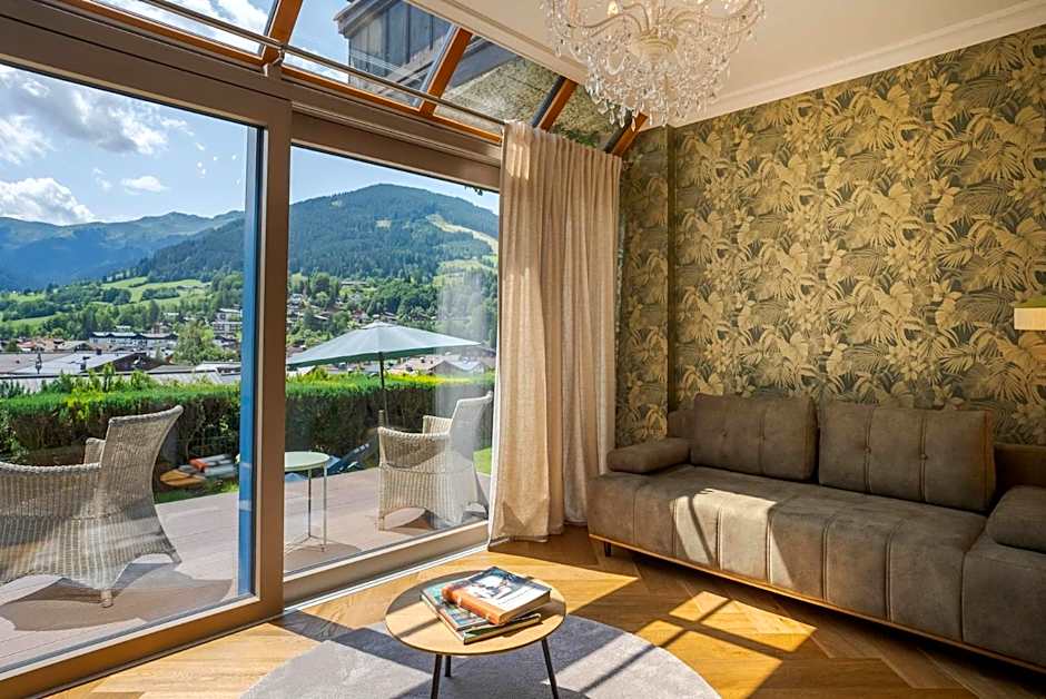 VILLA OXA - Boutique Design Hotel