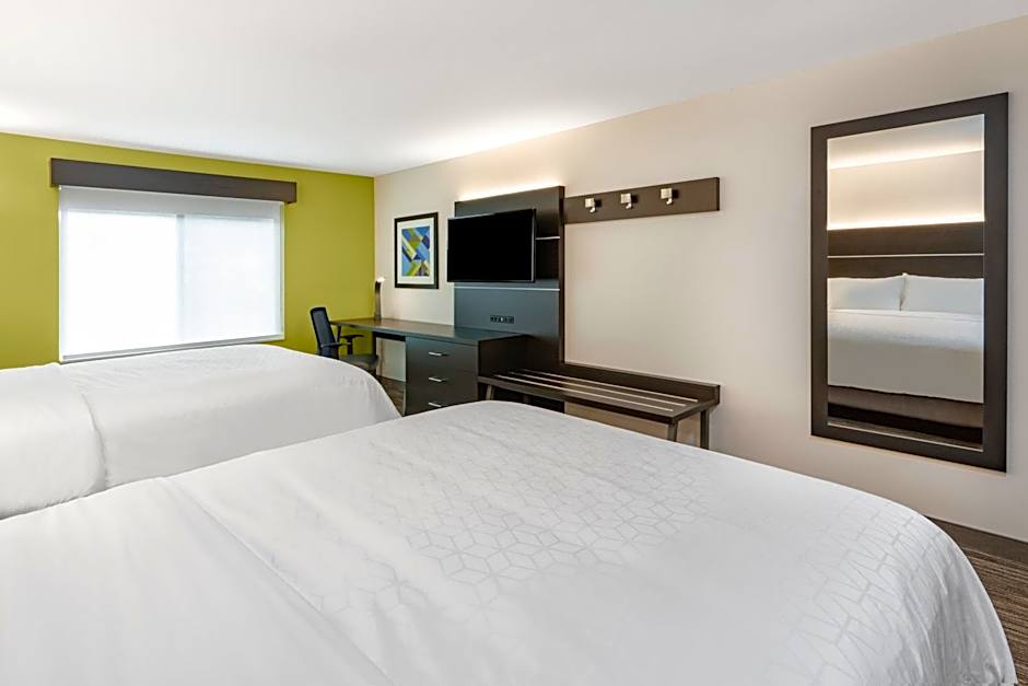Holiday Inn Express & Suites Trinidad By IHG