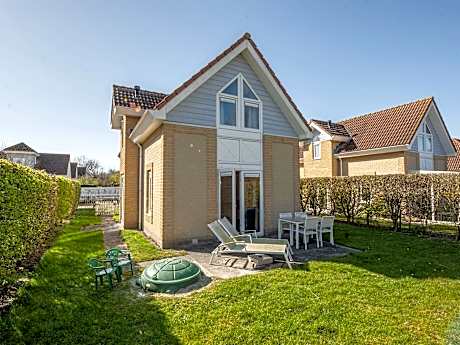 Villa near North Sea Beach