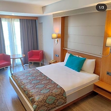 Economy Single Room