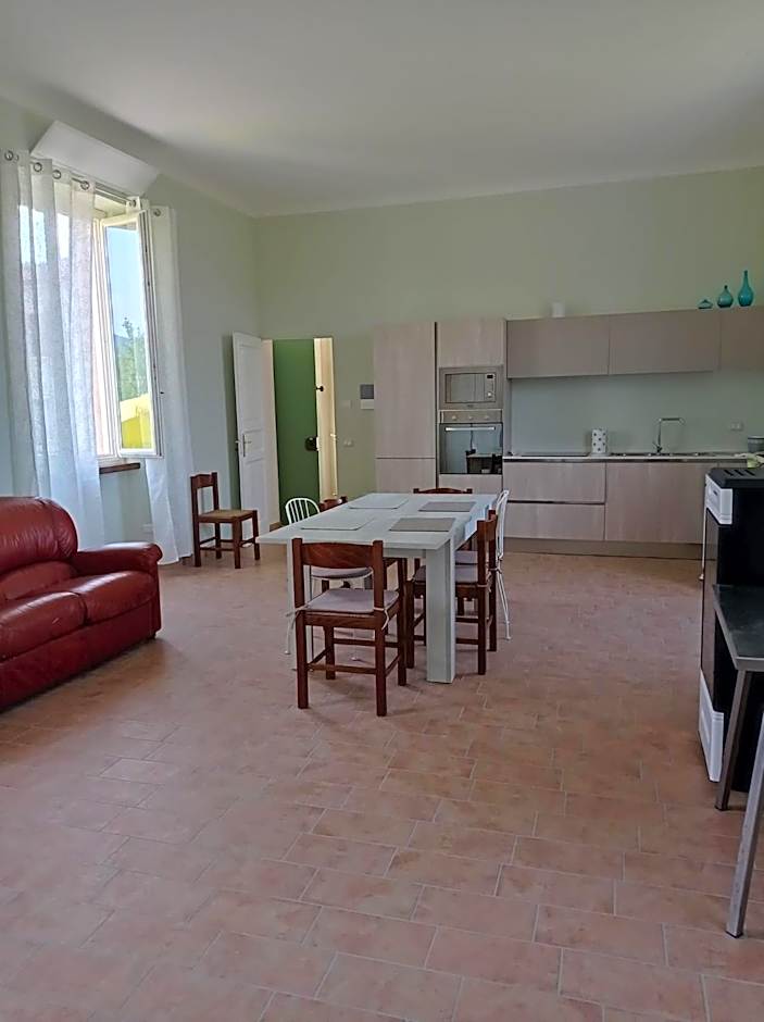 Rifugio escursionistico ex-scuola Grassi, Bubbio