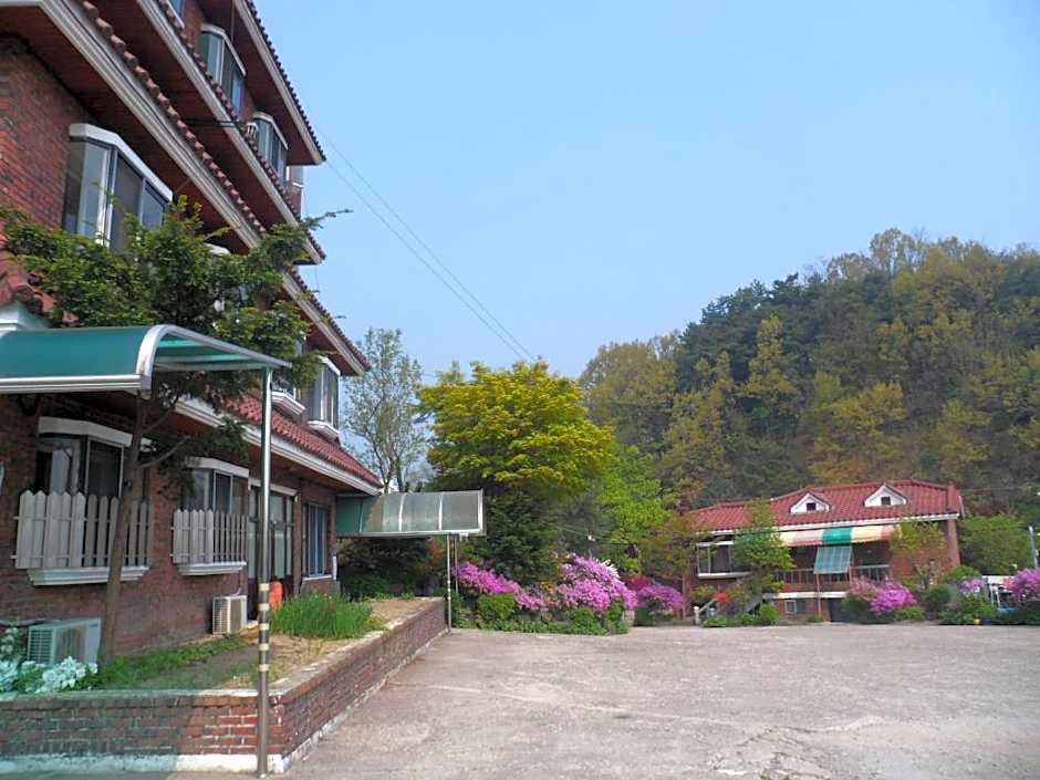 Gyerim Motel