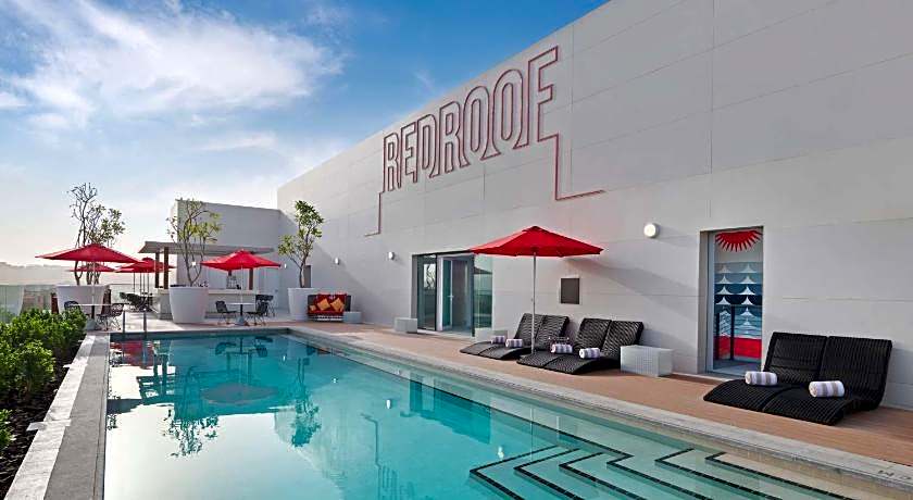 Radisson Red Dubai Silicon Oasis