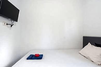 RedDoorz near Sam Ratulangi Airport Manado