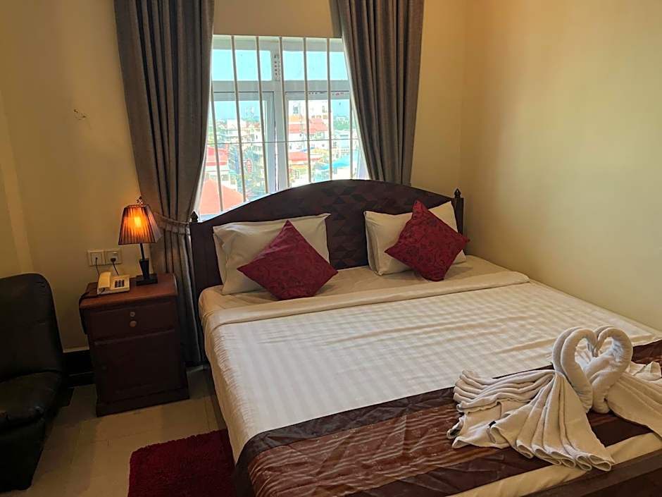 Photo 1 of 10 of Double Room