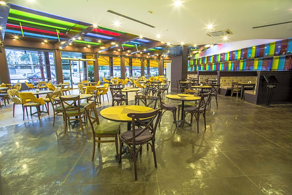 Sky Business Hotel & Spa