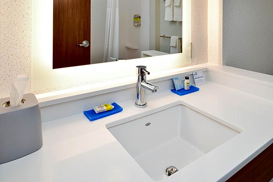 Holiday Inn Express and Suites Elko By IHG