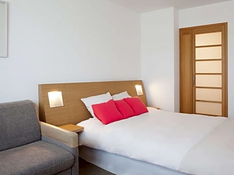 Two Double side-by-side Rooms