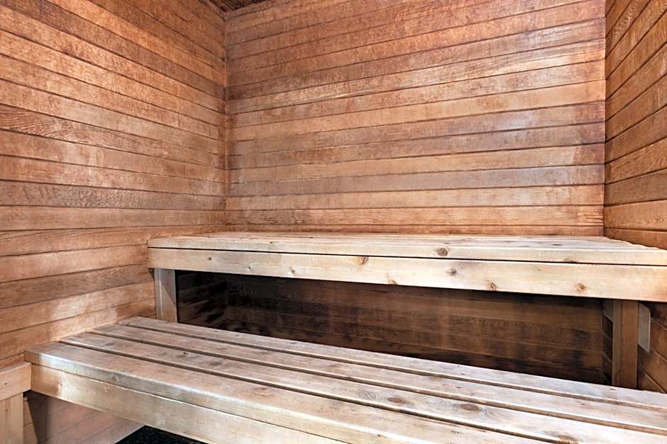 Ramada on the Bay Conference Resort Belleville