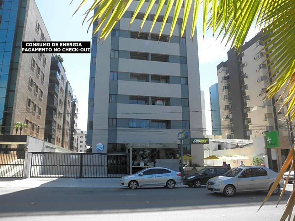 NA BEIRA MAR DE PAJUCARA - EDIFICO NEO 2- APARTAMENTO COM 02 QUARTOS - POSSUI VARANDA- VISTA LATERAL DO MAR- AVENIDA DOUTOR ANTONIO GOUVEIA 1081- CONSUMO ELETRICO É PAGO No CKECK-OUT 1KWH É 1,35 REIAS -TEM TELA DE PROTEÇÃO-
