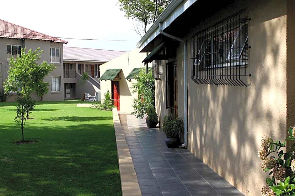 Airport Lodge Guest House