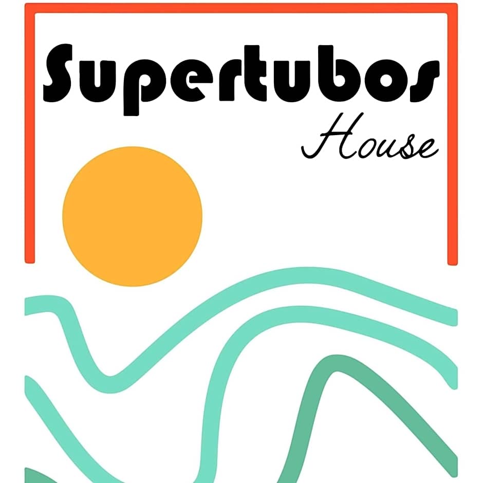 SUPERTUBOS HOUSE Peniche