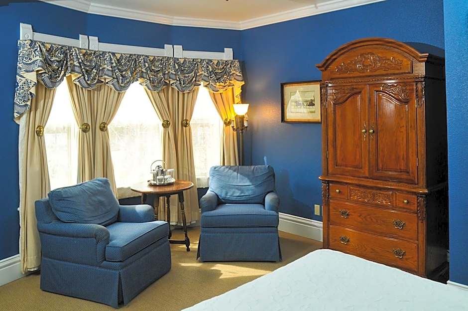 Cliff House at Pikes Peak