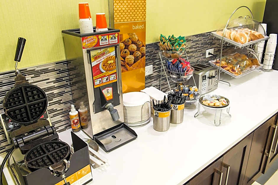 Hampton Inn By Hilton and Suites Regina East Gate