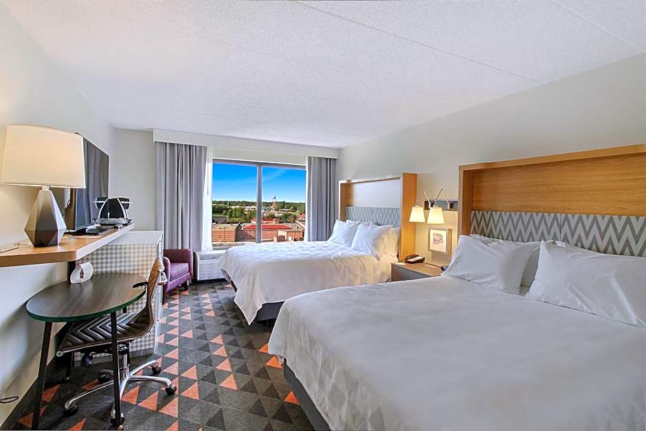 Holiday Inn Chicago Northwest/Crystal Lake/Convention Center By IHG