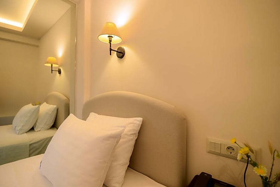 Hotel Maroussi