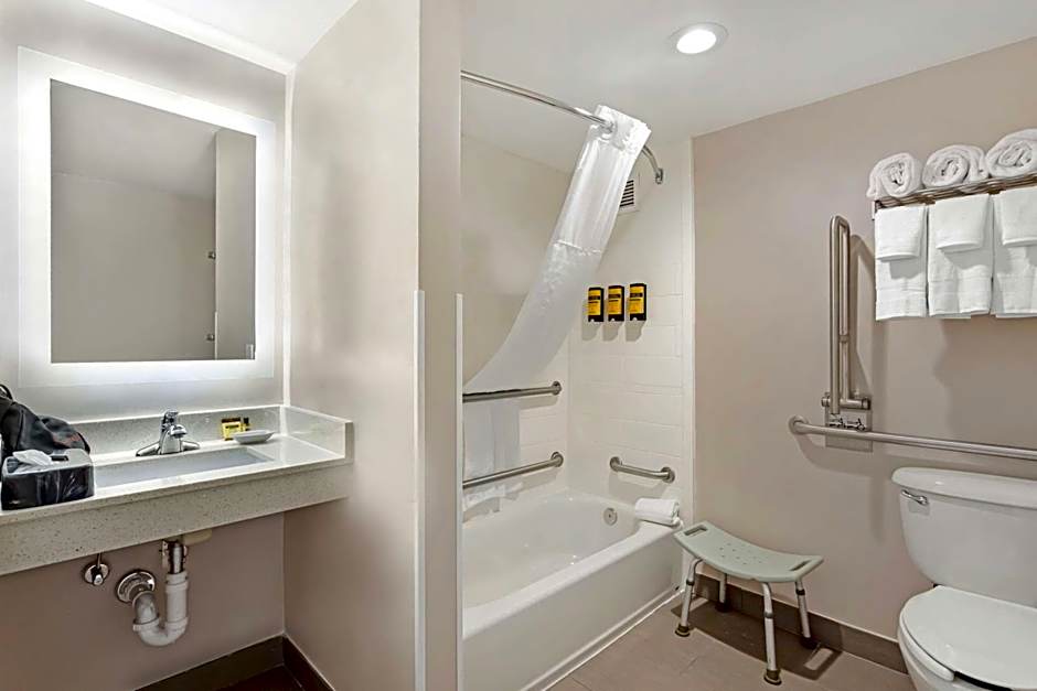 Best Western Plus Fairfield Hotel