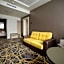 Exclusive Hotel & More