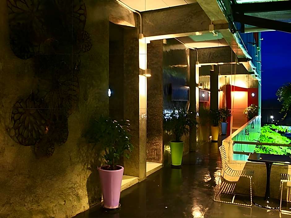 The B Ranong Trend Hotel (SHA Extra Plus)