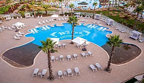 Waves Aqua Resort