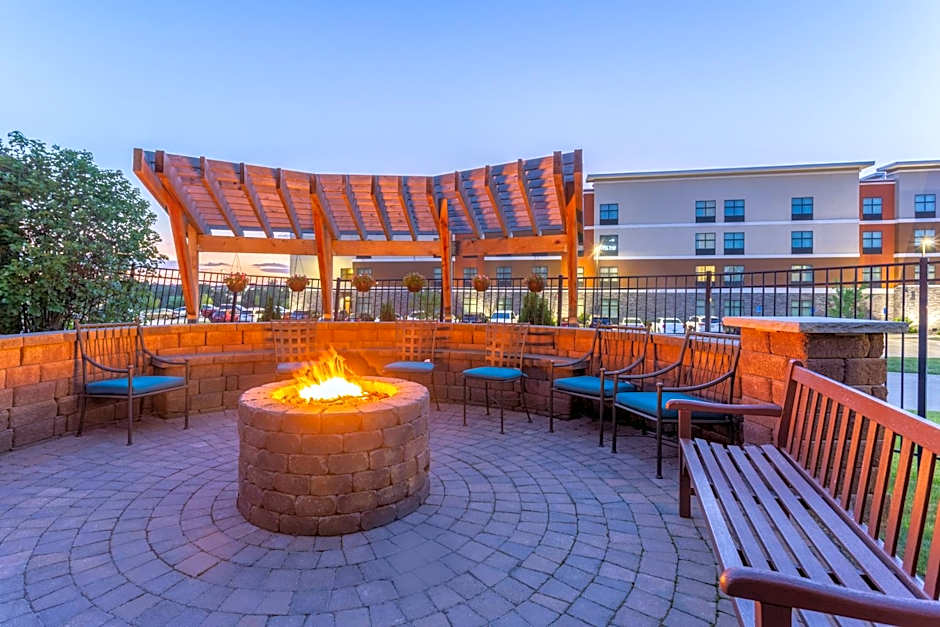 Staybridge Suites Davenport By IHG