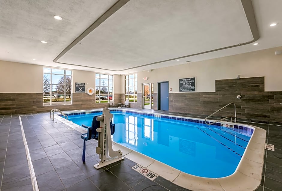 Four Points by Sheraton Elkhart