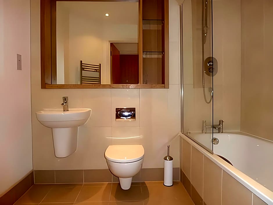 Gateway Serviced Apartments