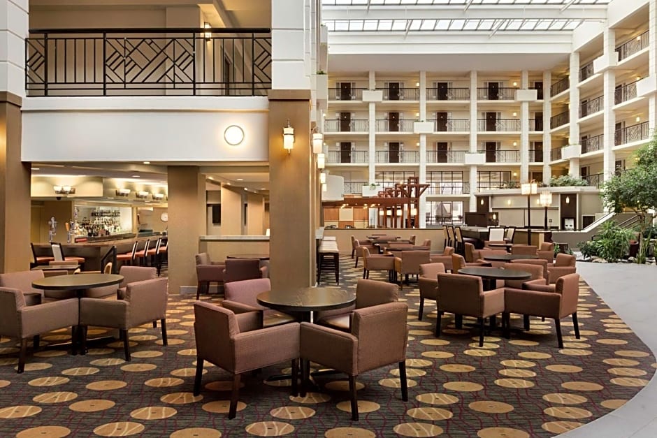 Embassy Suites By Hilton Hotel Piscataway-Somerset