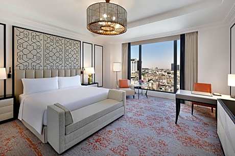 Grand Deluxe, Guest room, 1 King, City view