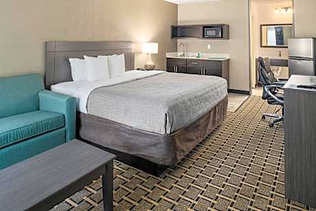 Efficiency King Room - Accessible/Non Smoking