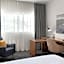 La Quinta Inn & Suites by Wyndham San Luis Obispo Downtown