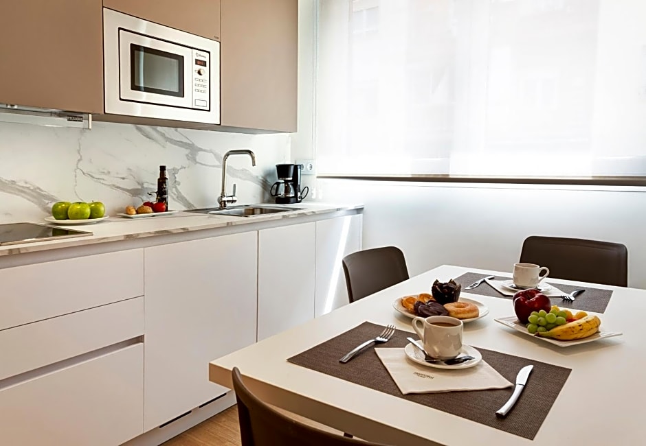 Sercotel Logrono Suites