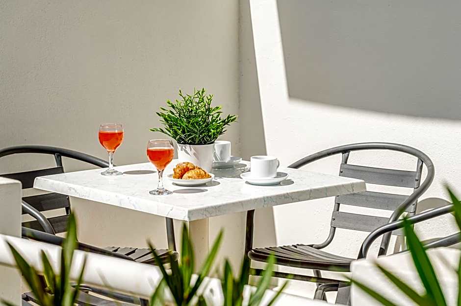 Mylos Apartments Anissaras