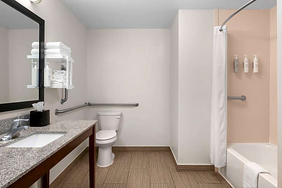 Hampton Inn By Hilton Atlanta Mcdonough