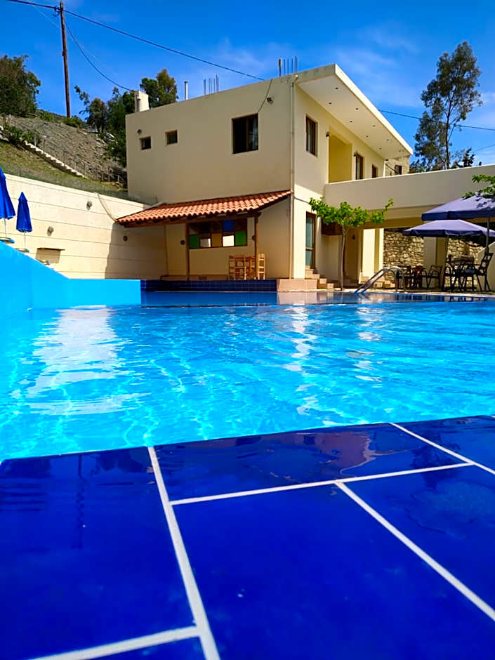 Sfinias Apartments