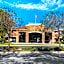 La Quinta Inn & Suites by Wyndham Pomona