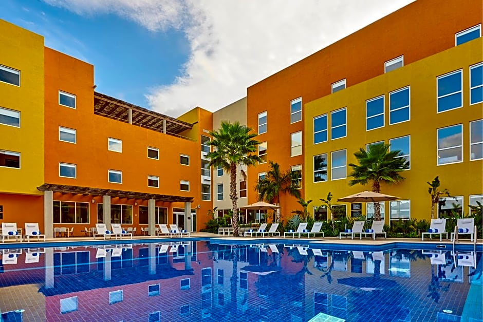 City Express Suites by Marriott Cabo San Lucas