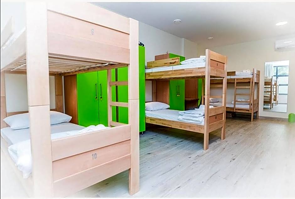 AI HOSTEL